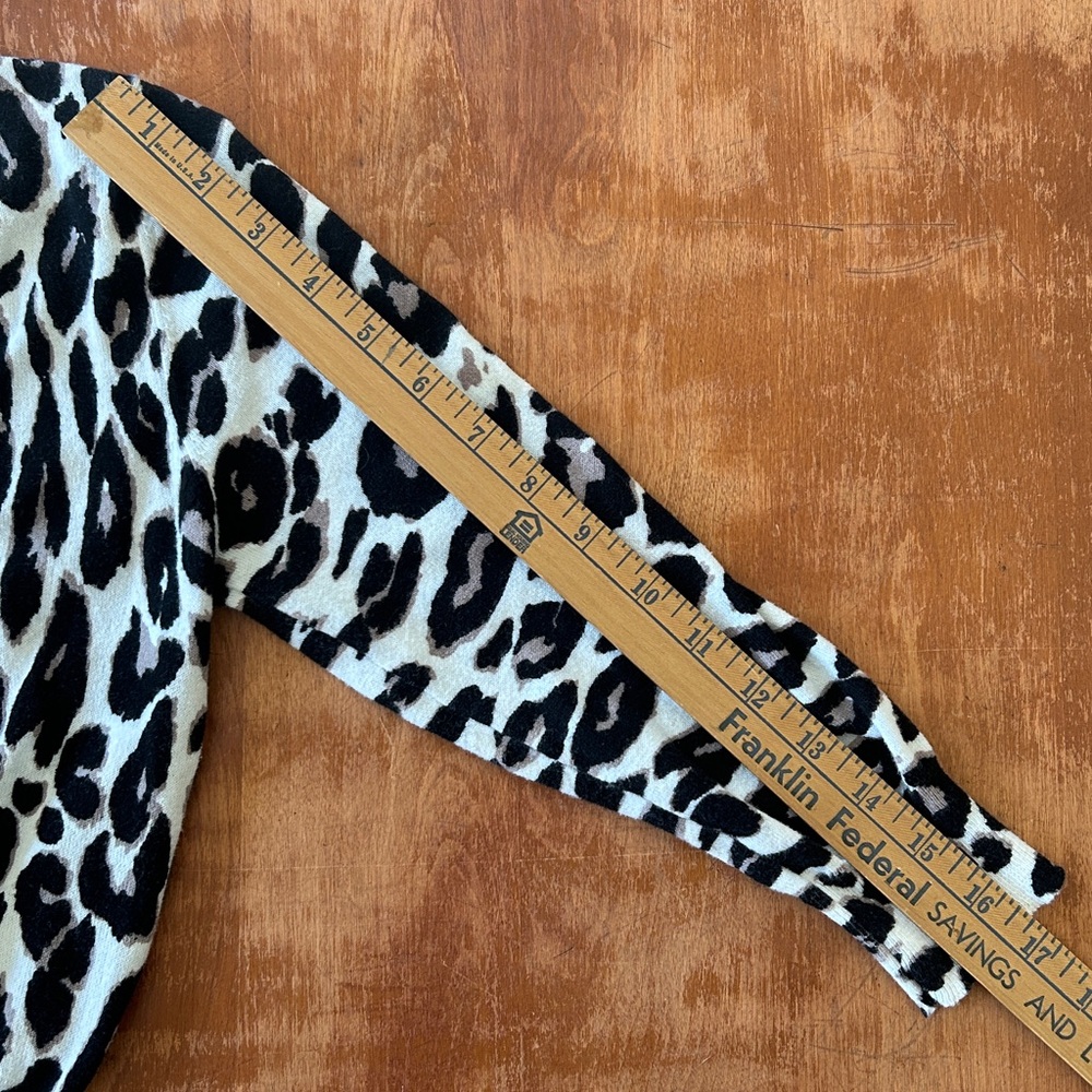 Charlotte Russe Leopard Print Cropped Cardigan Sweater Large - Picture 5 of 9